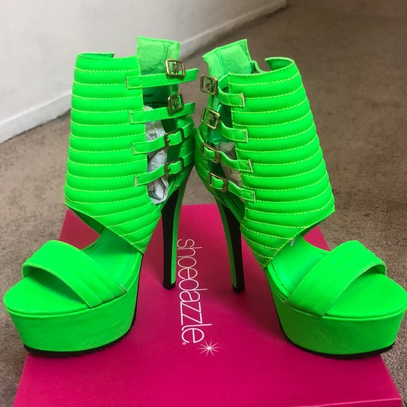 Green shoes - Picture 1 of 1